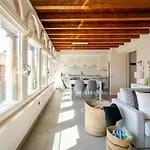 Casa Celeste アパート クルゾーネ
